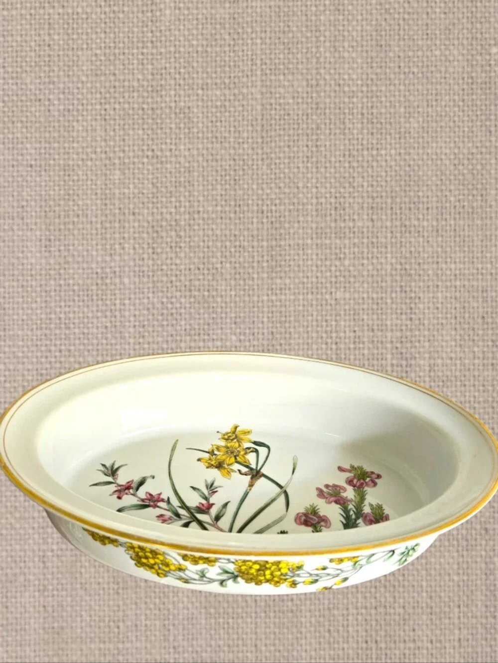 Vintage Spode Stafford Flowers 11.5